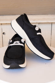 10054316 MNS Buckeye Waterproof Shoe - Southern Soule Designs