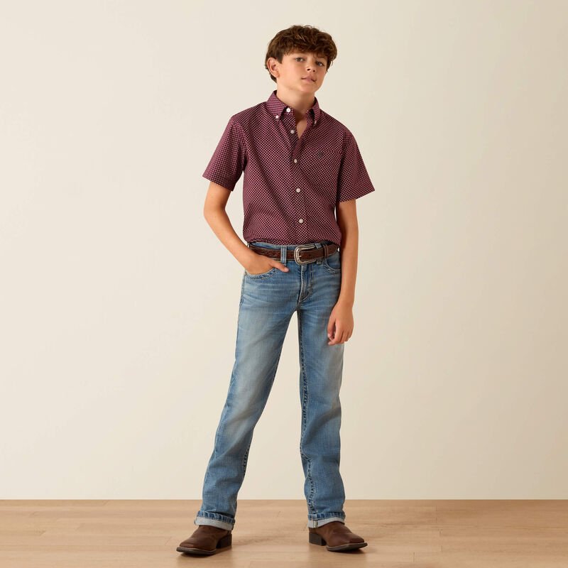 10071675 YTH Pippin Shirt MAROON BANNER GEO PRINT SHORT SLEEVE - Southern Soule Designs