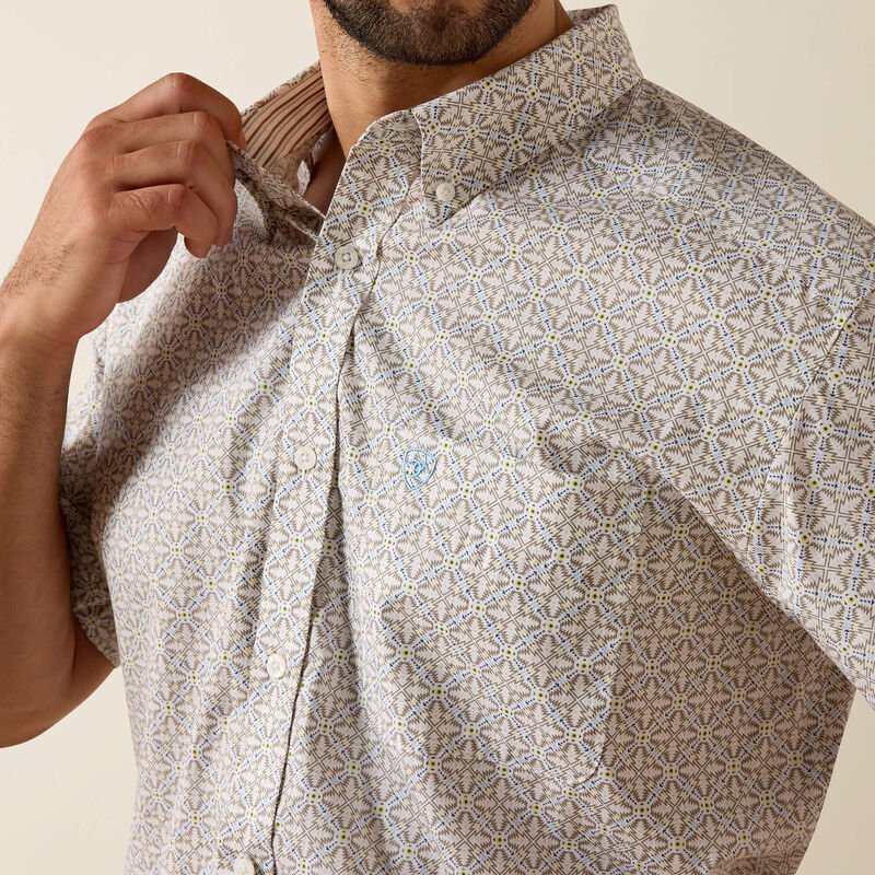 10071739 MNS Wrinkle Free Chris Classic Fit Shirt White Geo Print Short Sleeve - Southern Soule Designs