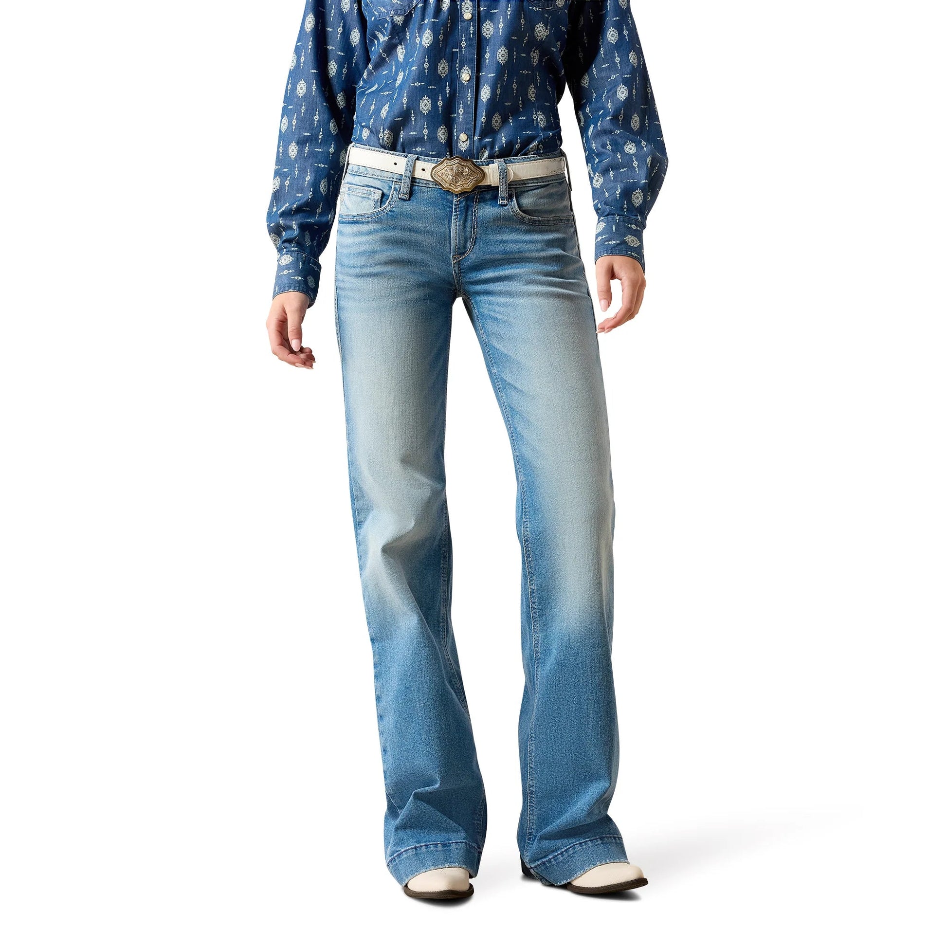 10072961 WMS Mid Rise Clara Trouser Jeans YUBA - Southern Soule Designs