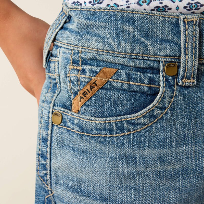 10072968 YTH B5 Slim Darian Straight Leg Jeans LEONARD - Southern Soule Designs