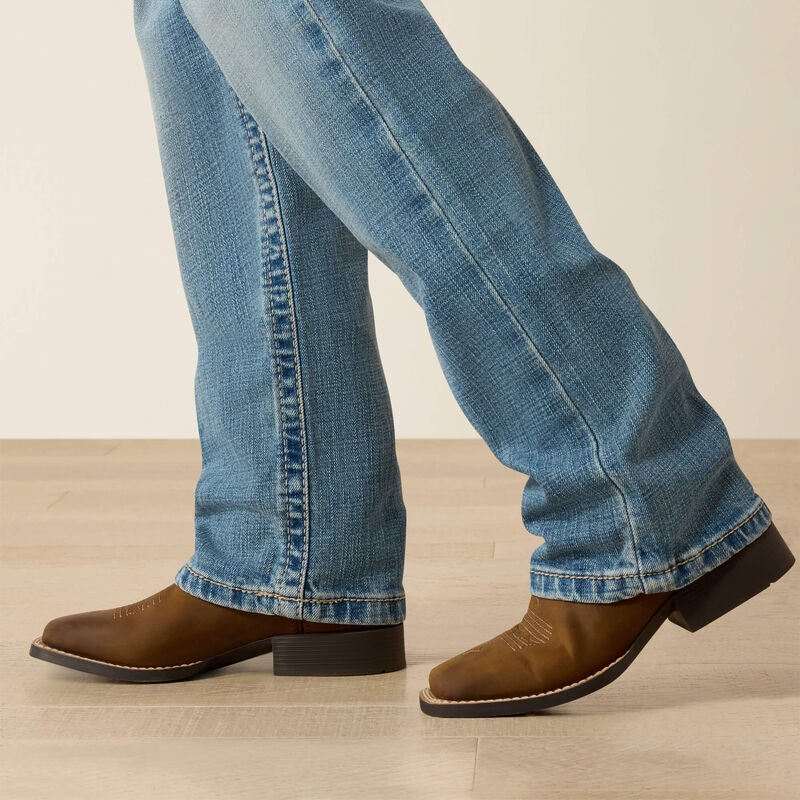 10072968 YTH B5 Slim Darian Straight Leg Jeans LEONARD - Southern Soule Designs