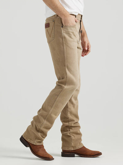 Wrangler Men's Retro Slim Fit Straight Leg Jean Saddle 112345014