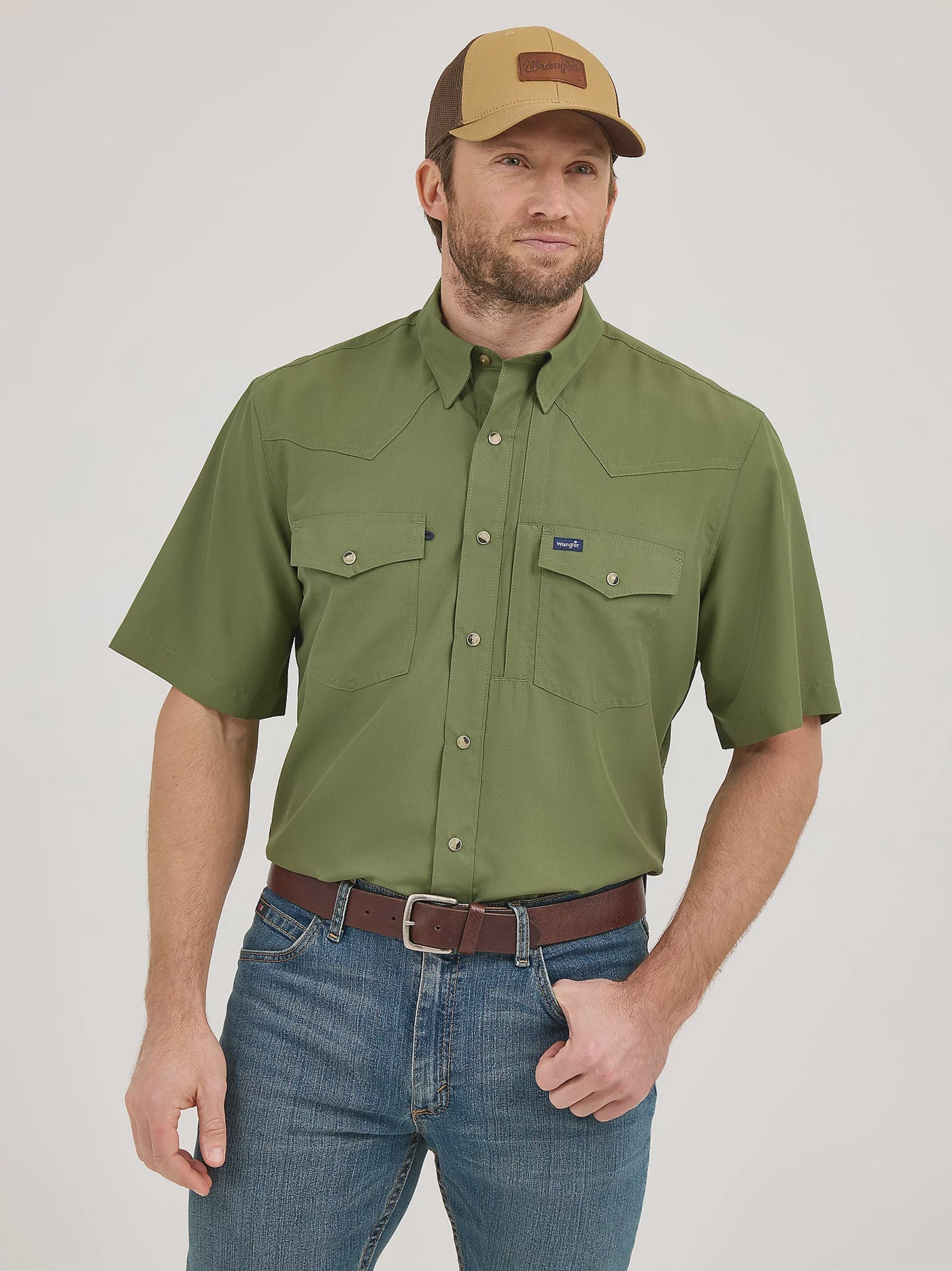 Wrangler Men's Performance Snap Short Sleeve Shirt Forest Green 112359446