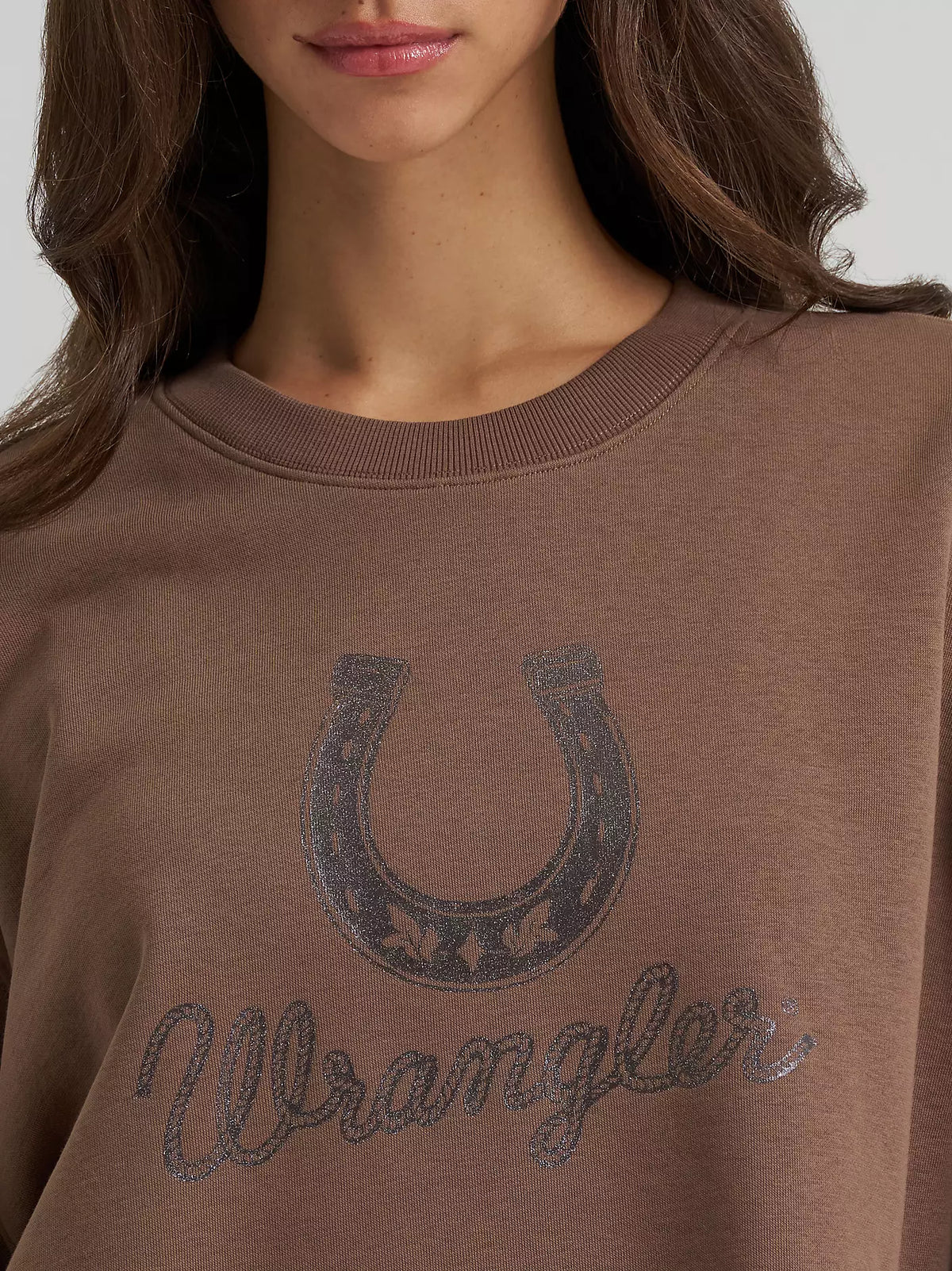 Wrangler Women's Lucky Logo Coffee Quartz Pullover 112384027