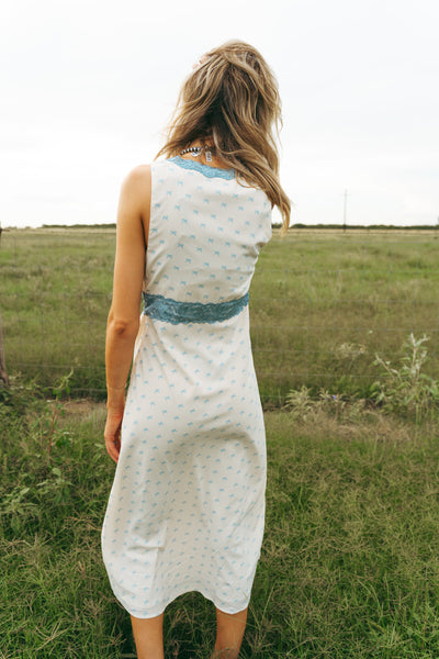 Cream Lace Trimmed Bow Print Midi Dress ID5480