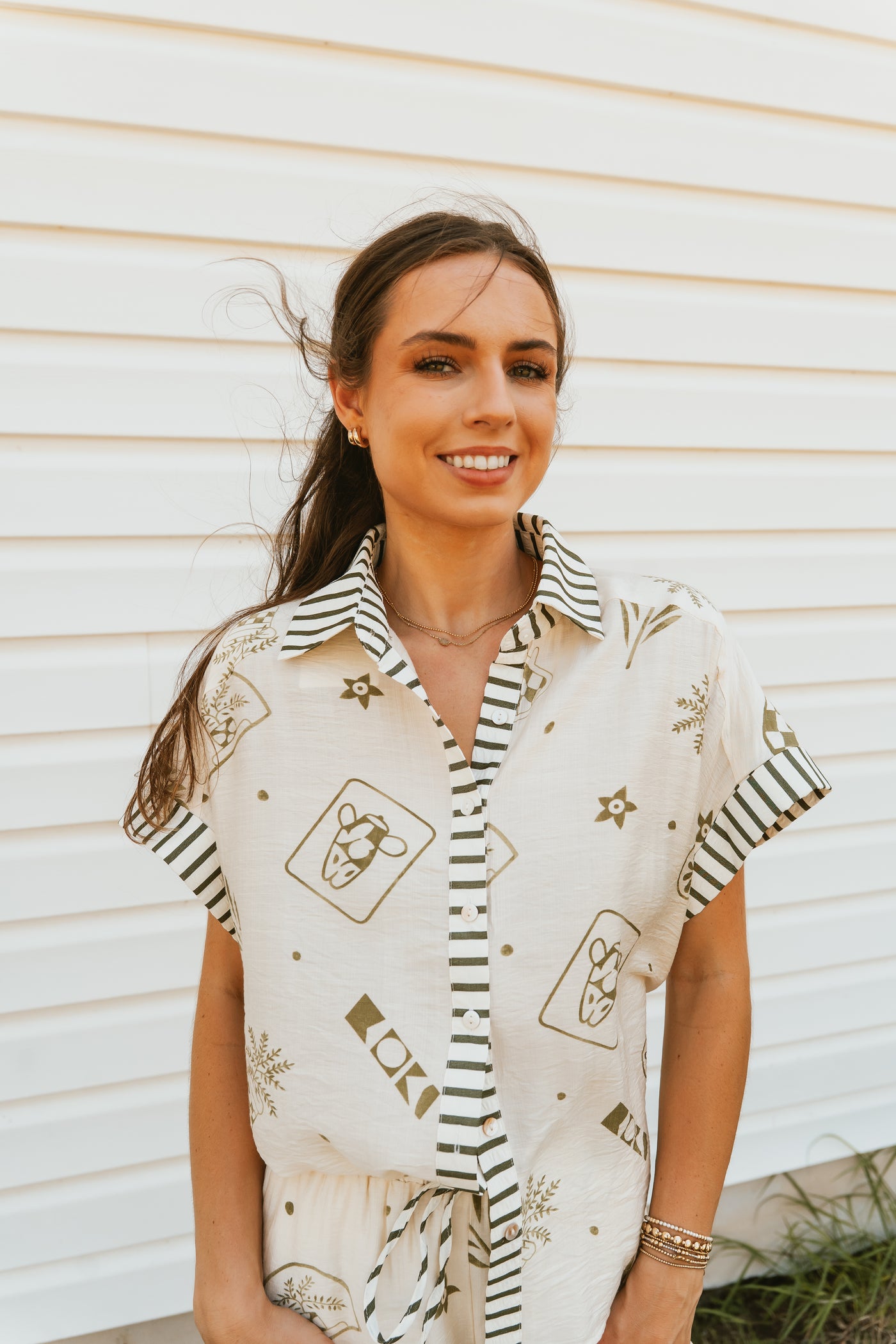 Olive Multi-Print Short Sleeve Top T27338
