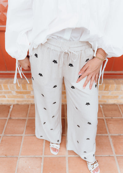 Oatmeal Embroidered Pants P4648