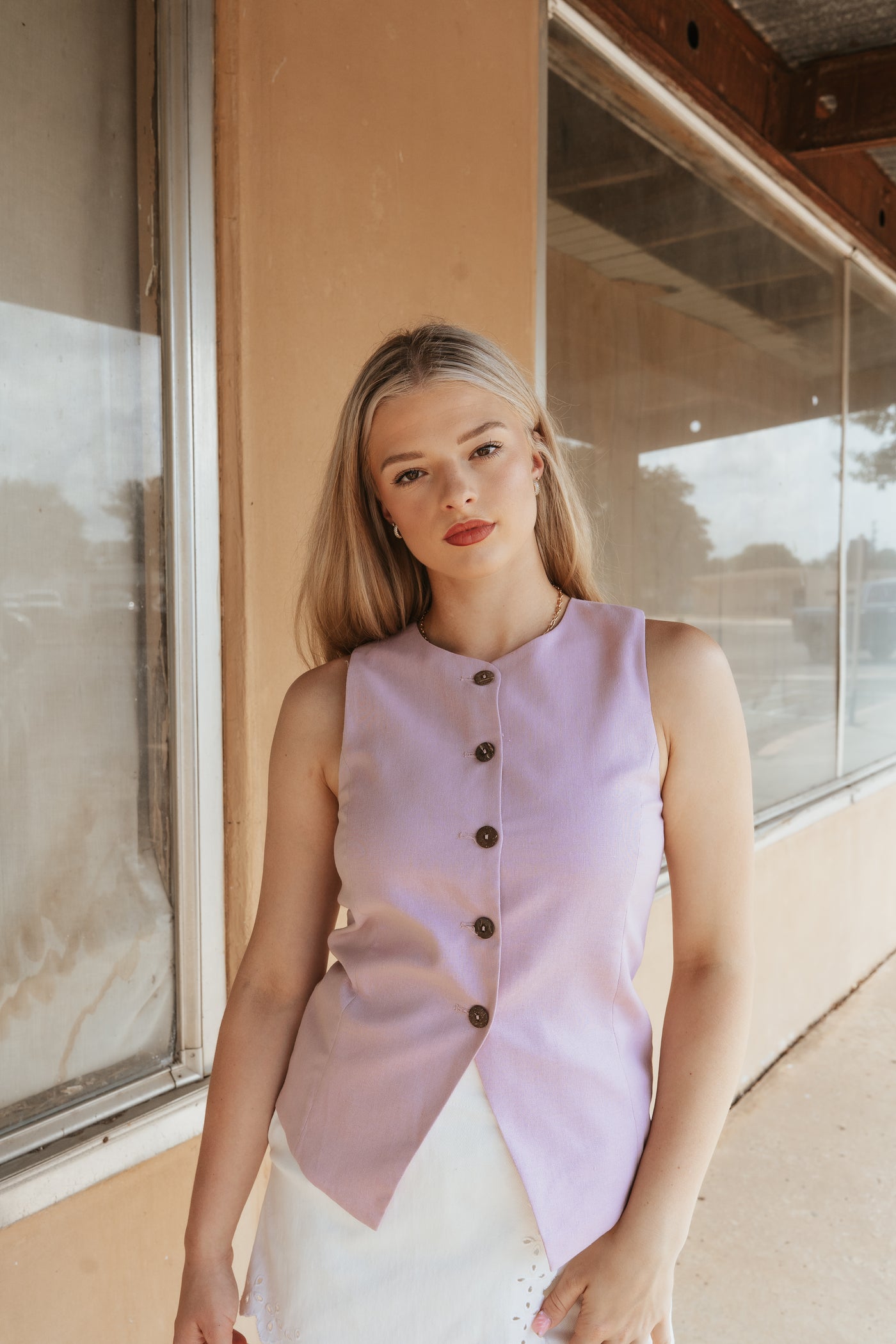 Lilac Button-down Sleeveless Vest MT1661