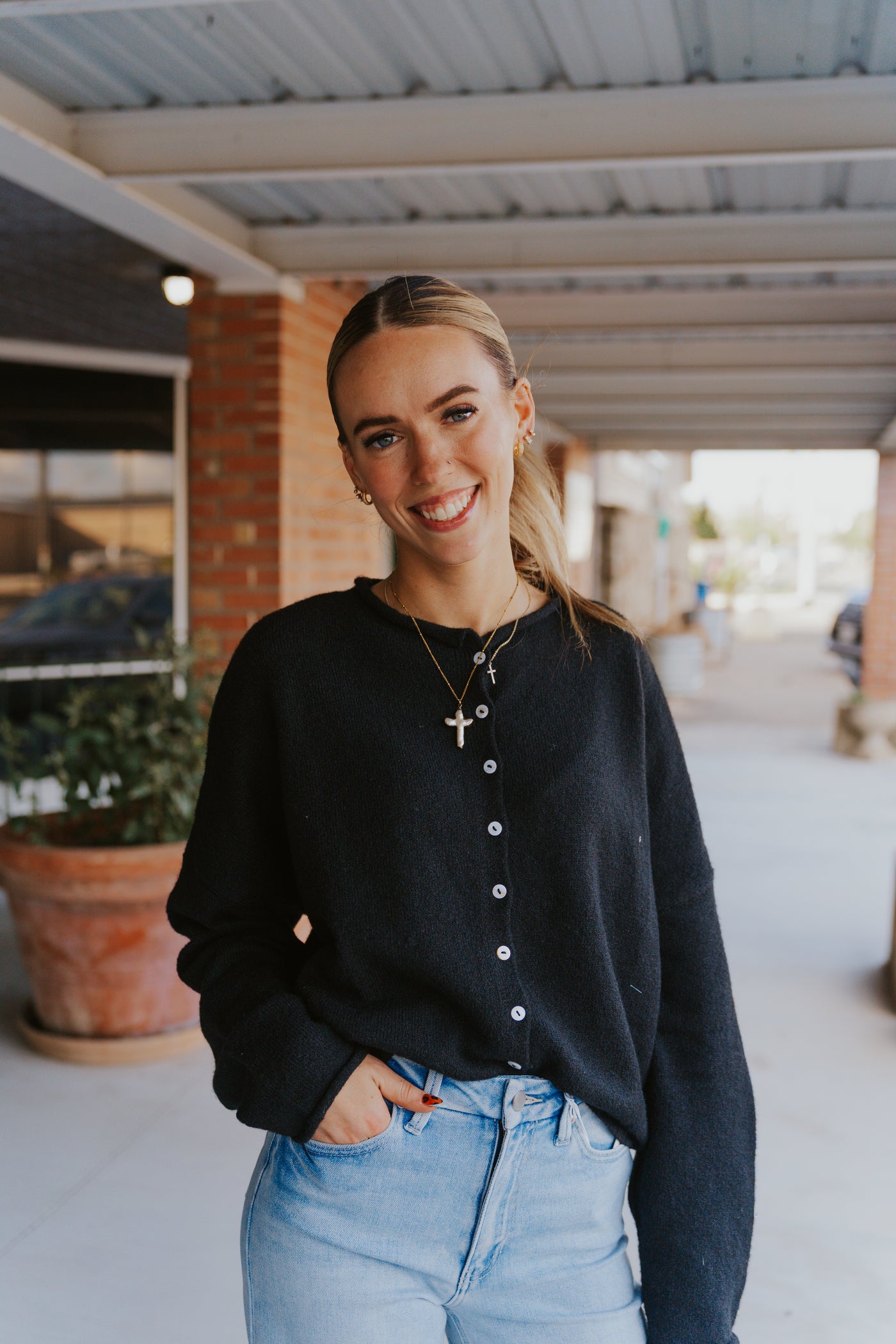 Black Lightweight Cardigan TBW237