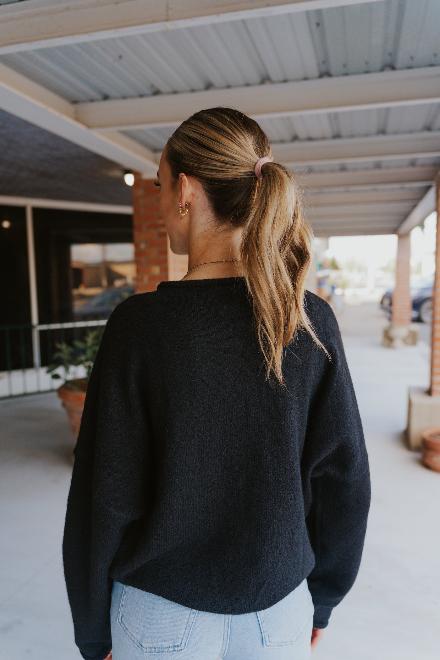 Black Lightweight Cardigan TBW237