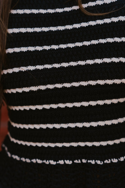 Short Sleeve Ruffle Sweater - Black/Natural