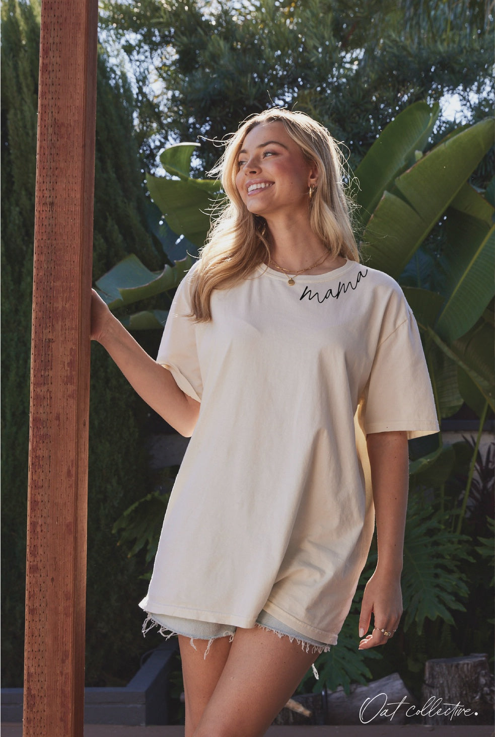 MAMA Cream Oversized Tee