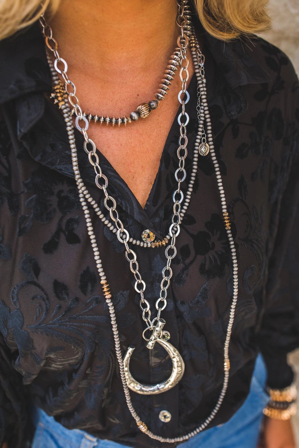 34" Chain Necklace with Horseshoe Pendant - Southern Soule Designs