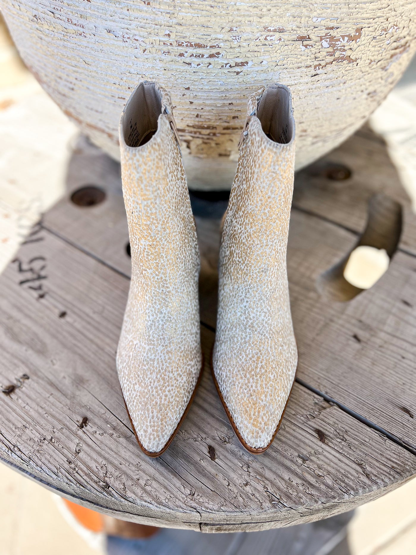 Matisse Caty Gold Splatter Cowhair Boot