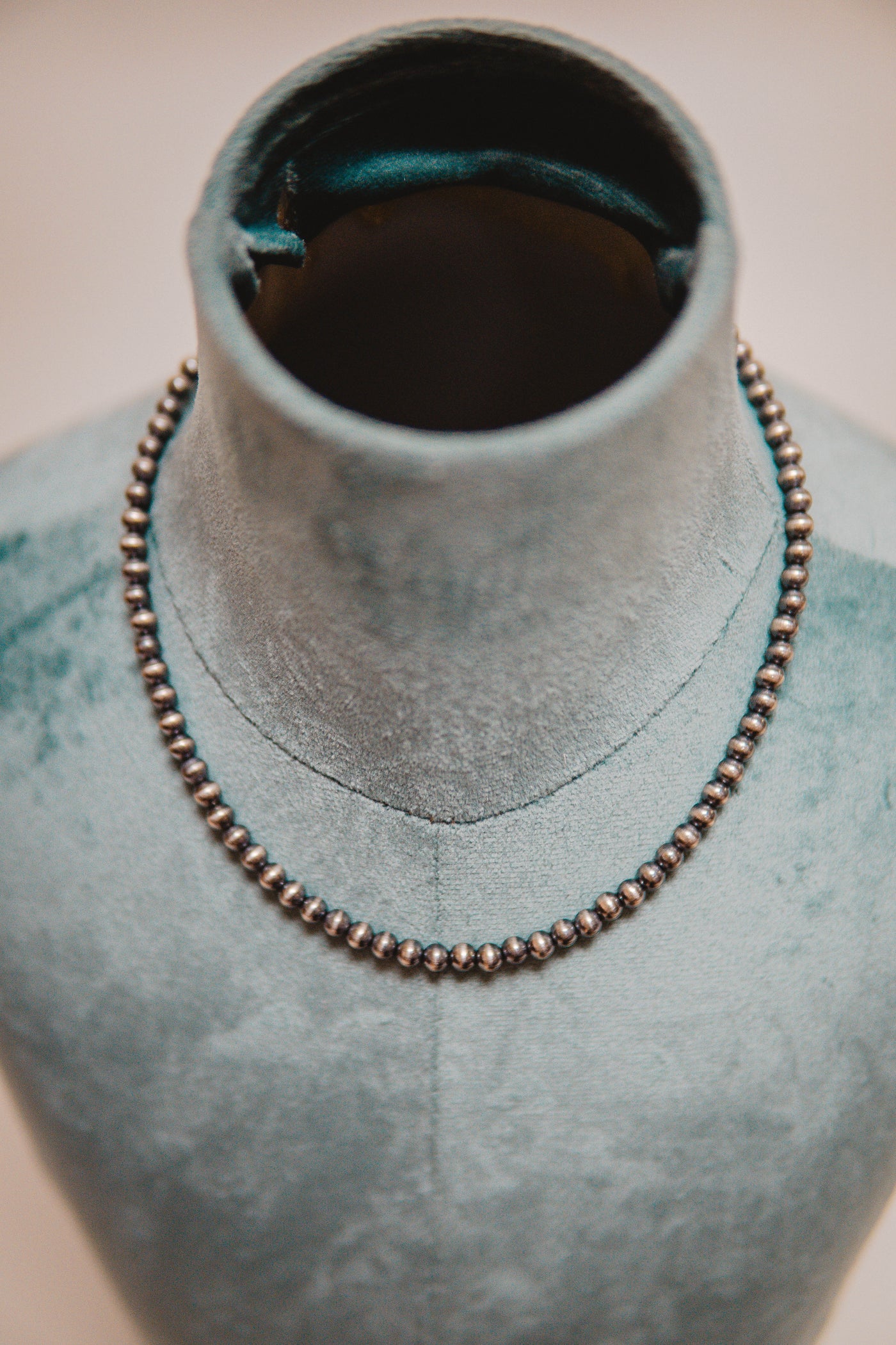 Navajo Pearl 5MM 16"