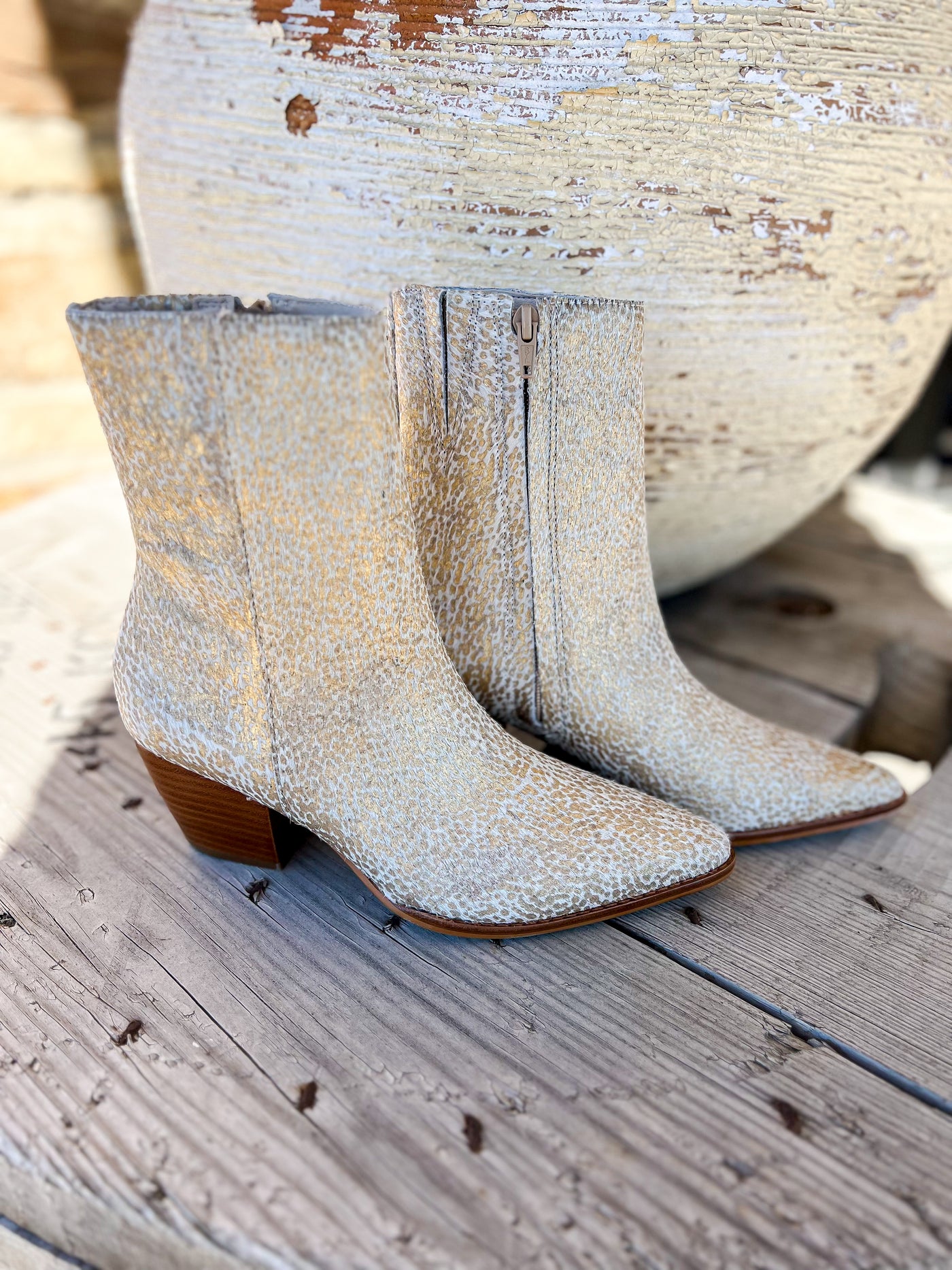 Matisse Caty Gold Splatter Cowhair Boot
