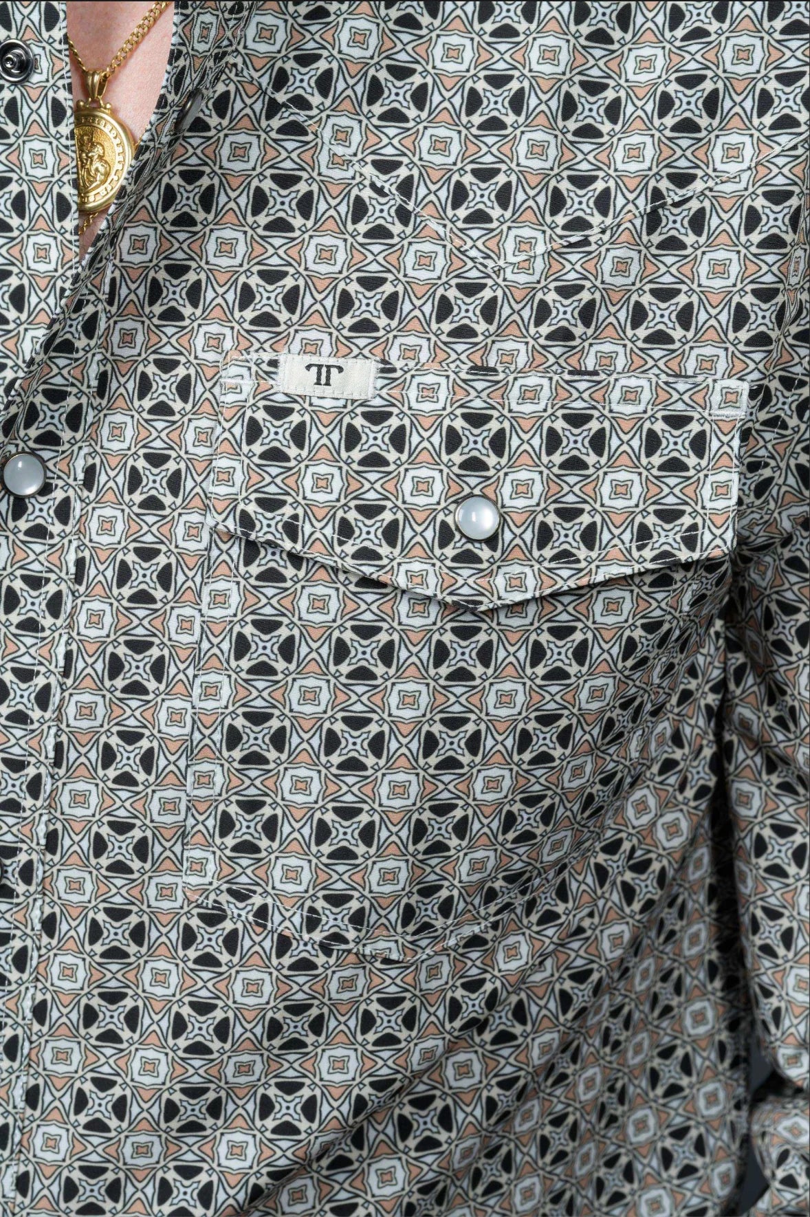 Ferrell - The Sullivan Long Sleeve Pearl Snap Shirt