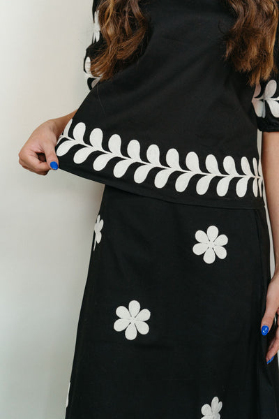 Black Embroidered Puff Sleeve Top T-50252-JK