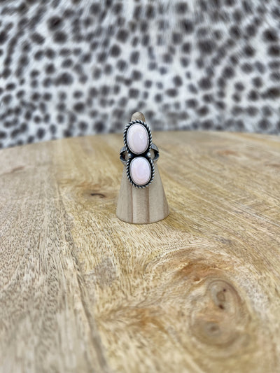 Marie Tsosie Pink Conch Double Oval Ring