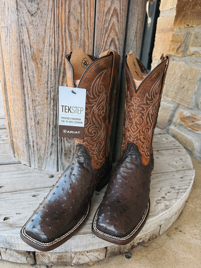 Ariat Men's Classic Cash Wide Square Toe Boot Cigar Full Quill Ostrich 9001078481