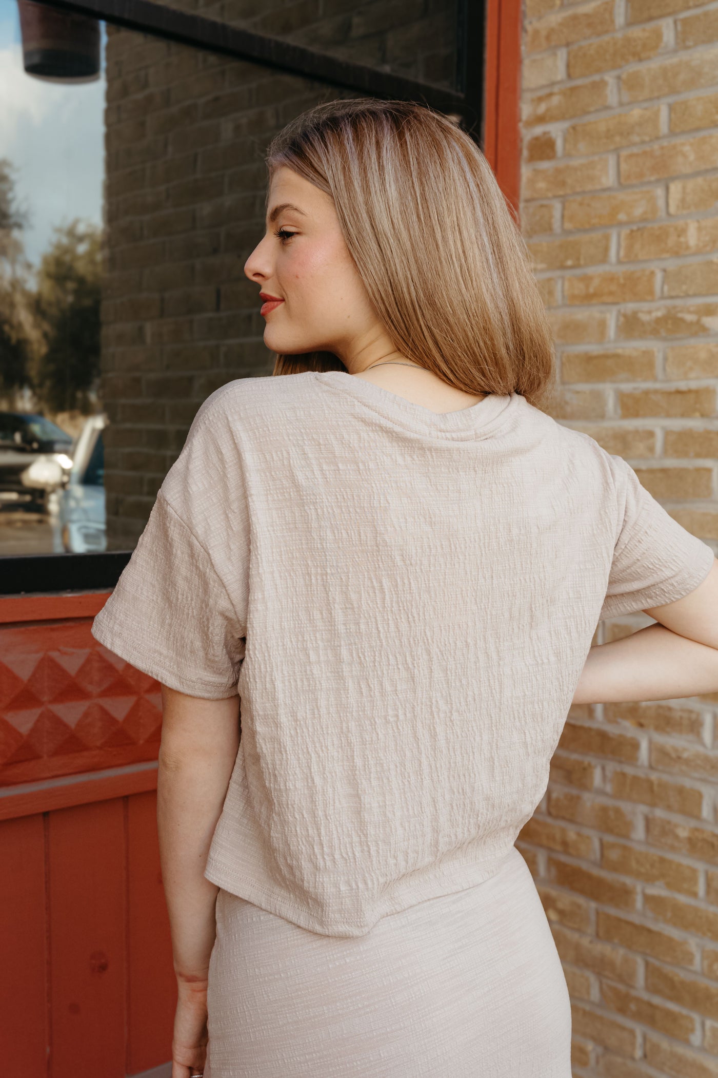 Sway Textured Cropped Tee Parchment ZT251363