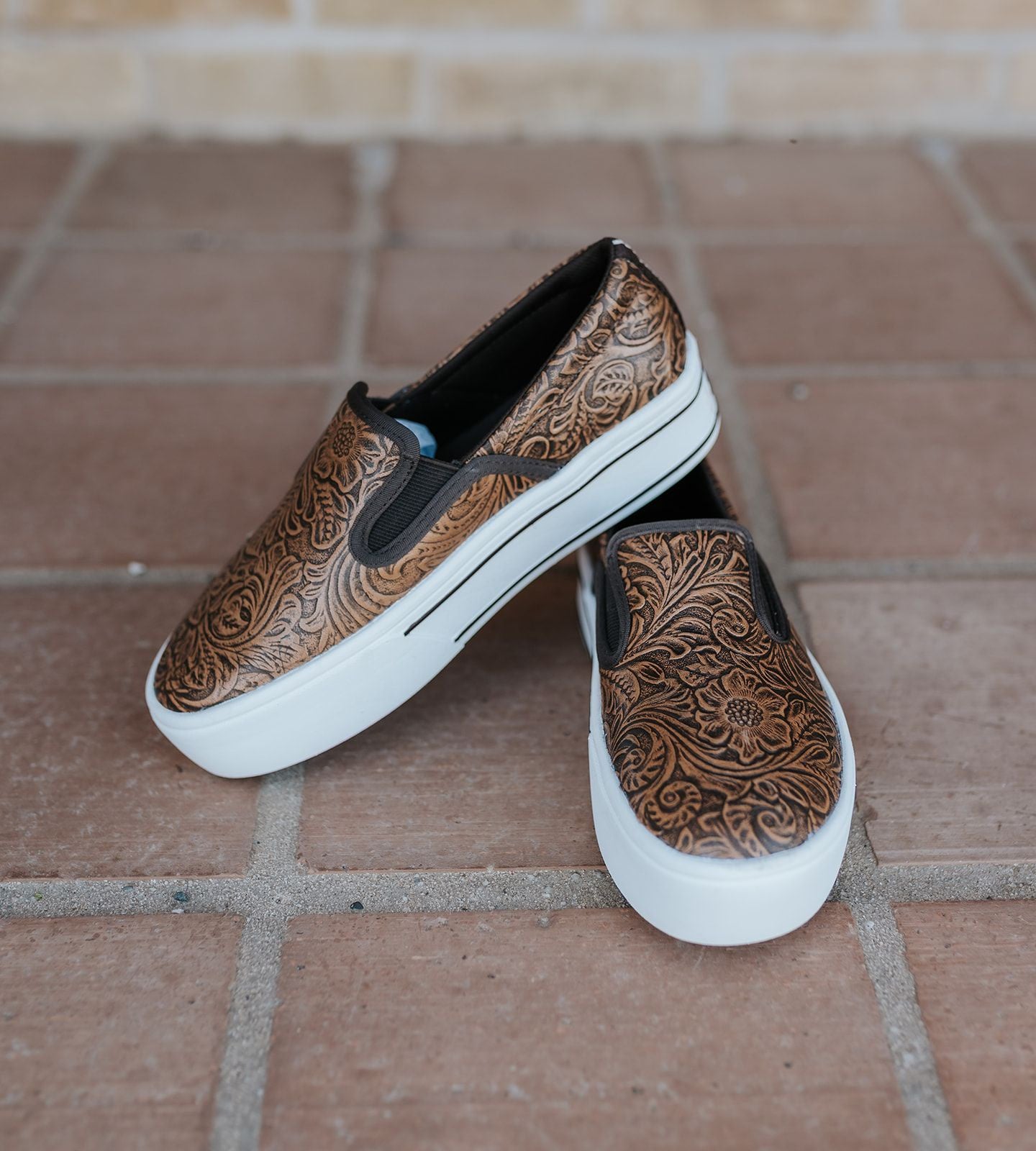 Ariat Skylar Slip On Shoe Brown Floral Emboss 10074362