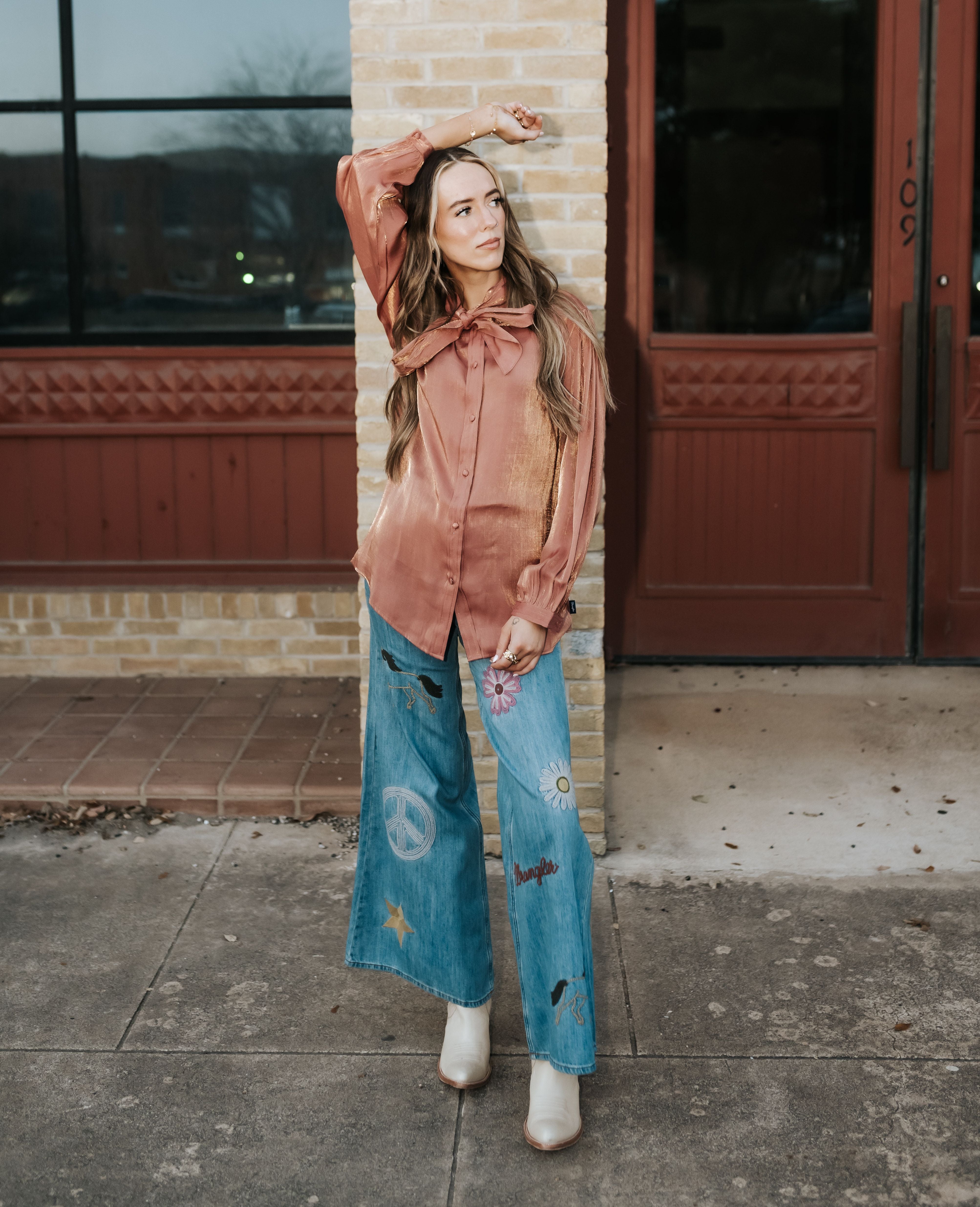 Wrangler Women's Shimmer Tie Neck Blouse Rose Gold 112371712