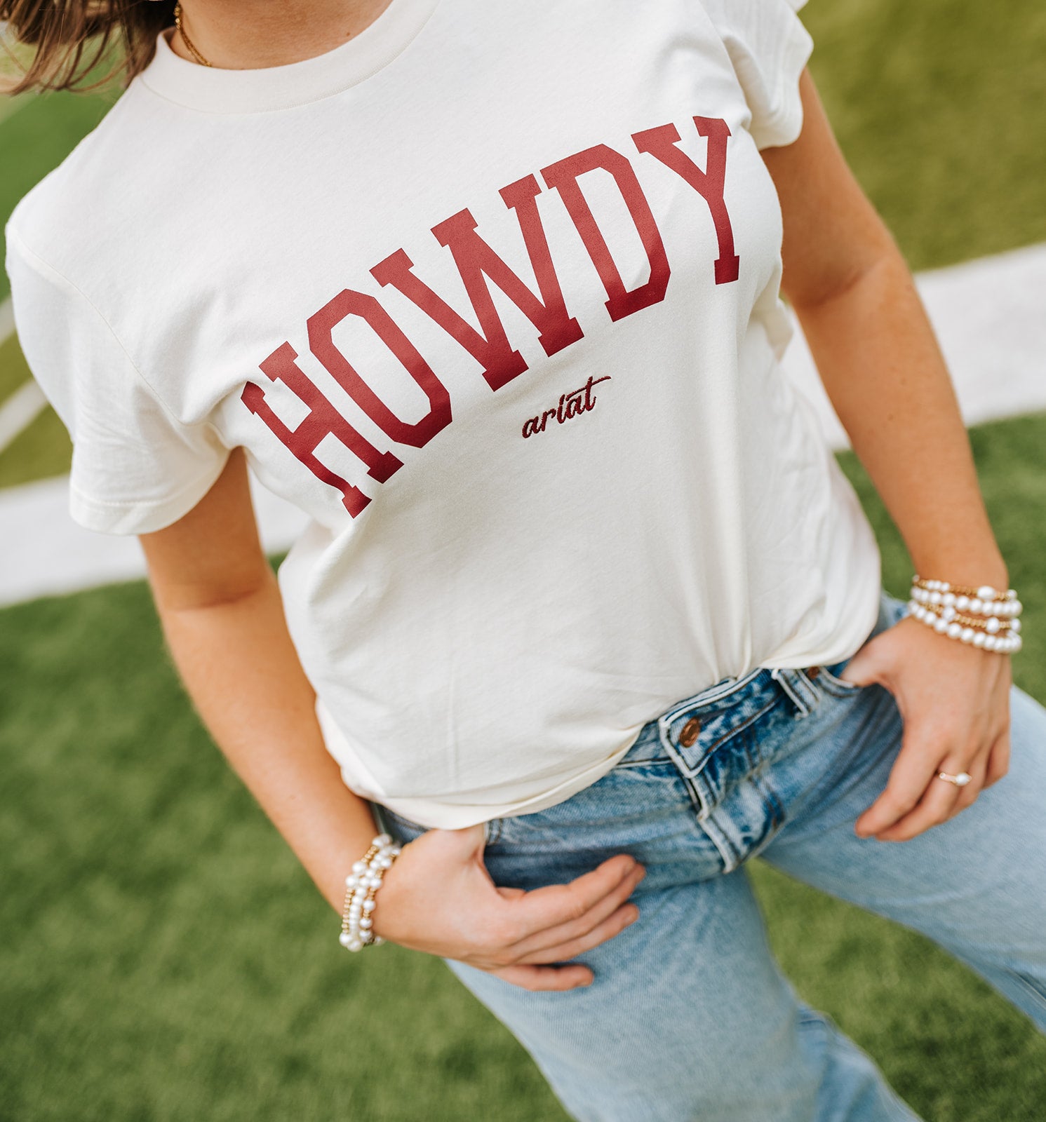 Ariat WMS Collegiate Howdy T-Shirt Maroon 10079910