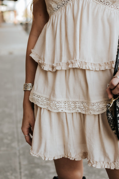 V-Neck Lace & Ruffle Sleeveless Tiered Mini Dress