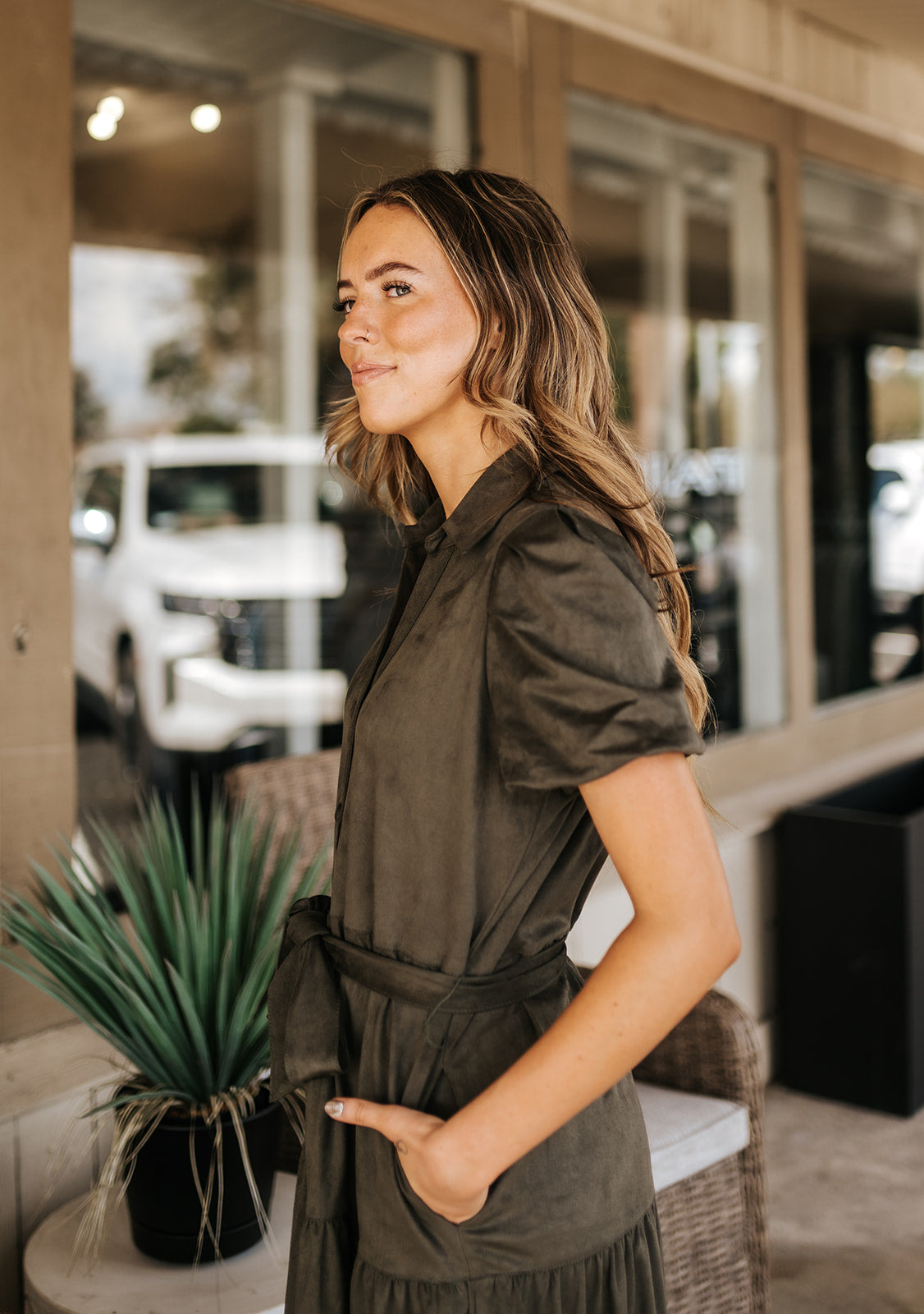 Olive Short Sleeve Tiered Suede Midi Dress SU50290