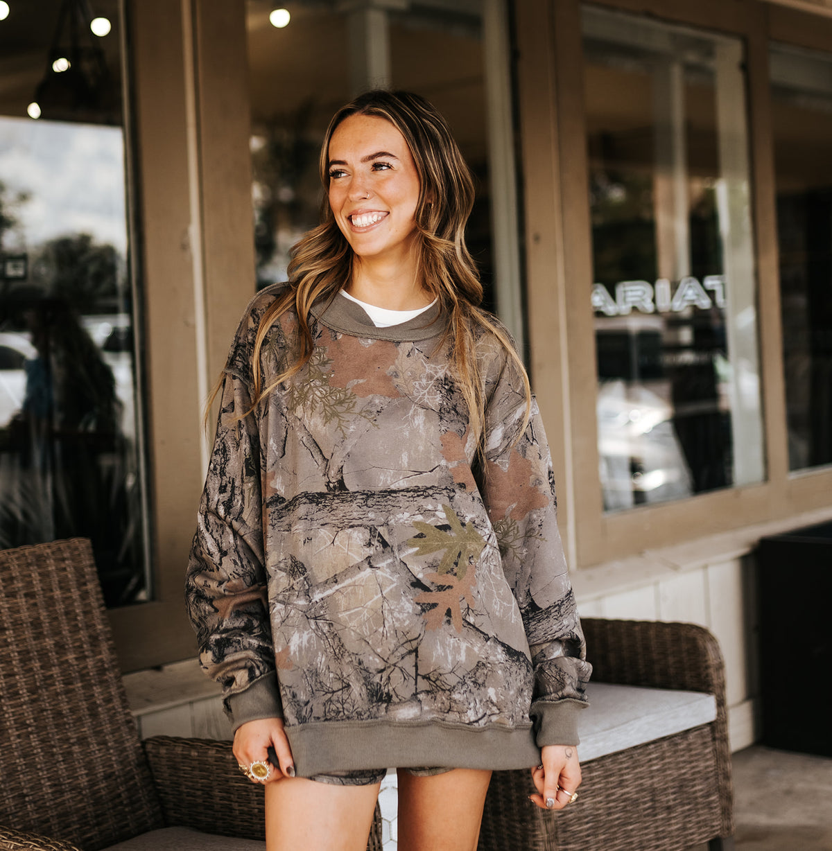 Real-Tree Camouflage Mock-Neck Sweatshirt IT2594