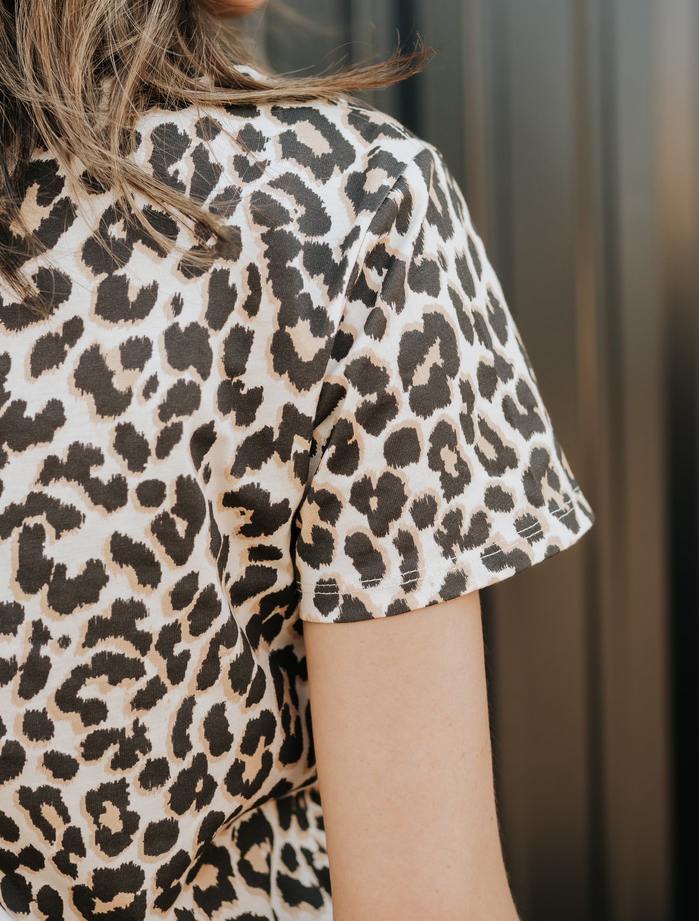 Lucky Lizzy Leopard Tee M2499Q