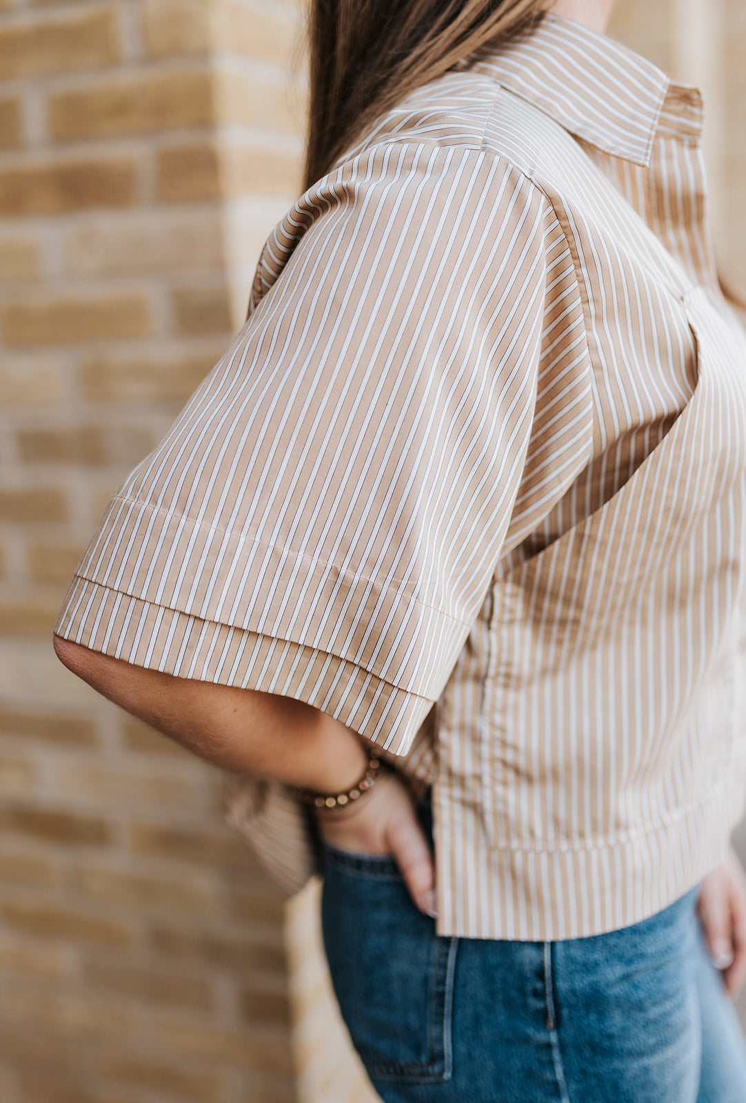 Tan Striped S/S Cropped Button Down CS11699