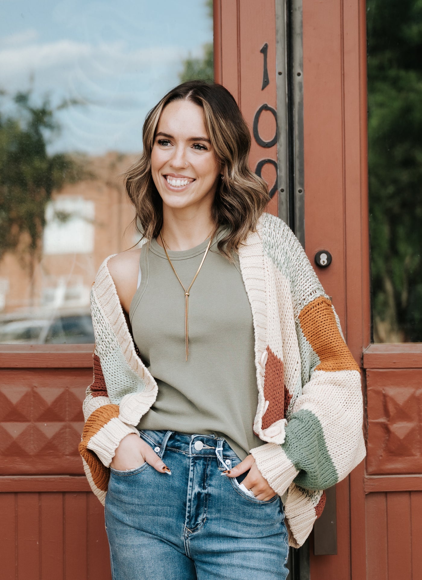 Color Block Crochet V Neck Cardigan MT40637