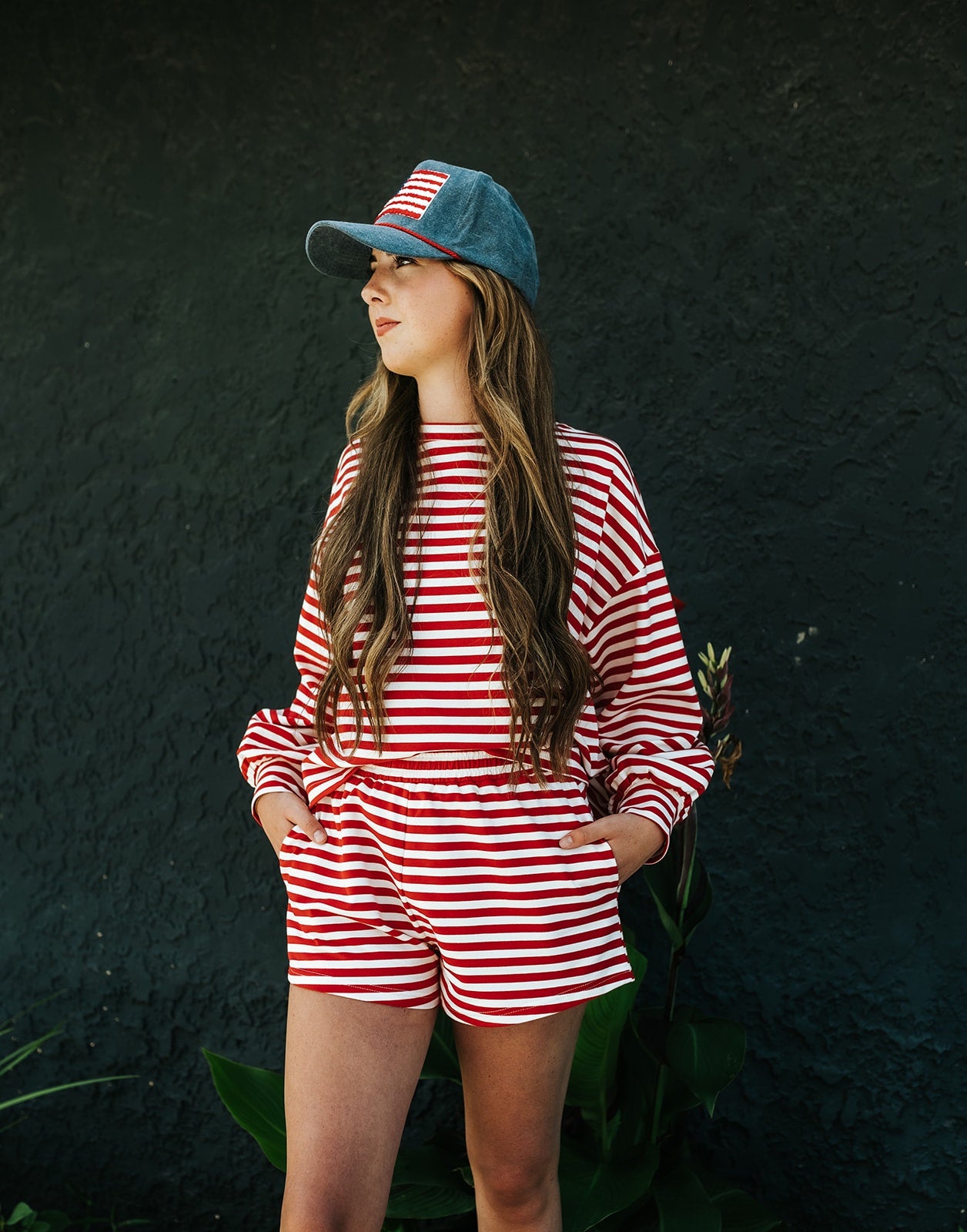Red/White Striped Elastic Knit Short IP5747