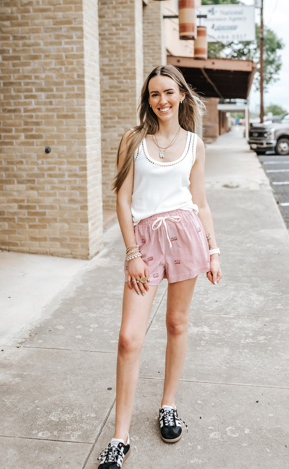 Red/White Stripe Flag Embroidered Shorts JP8128