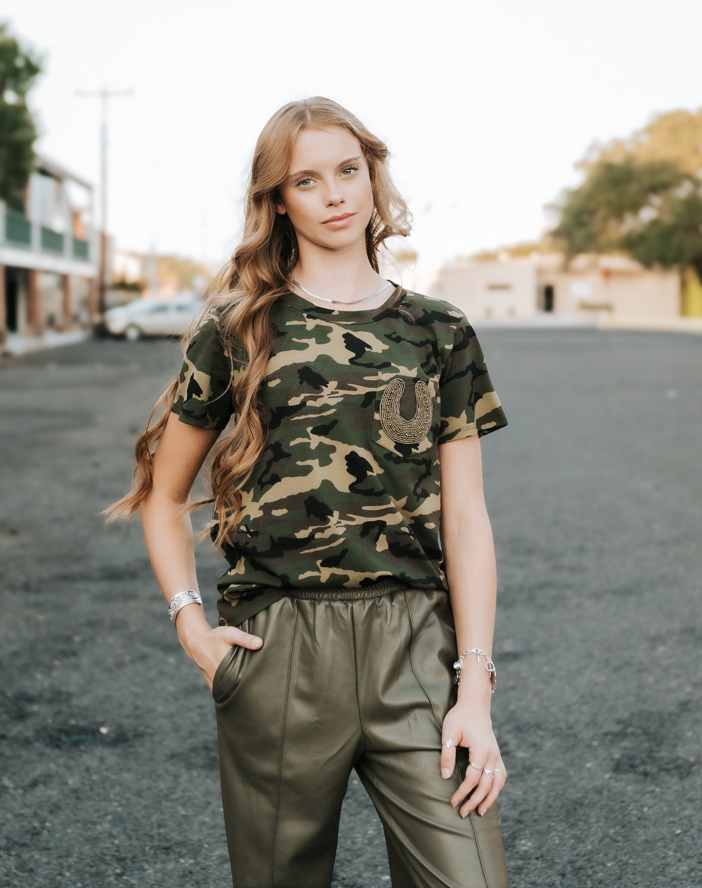 Lucky Lizzy Camo Tee M2501Q