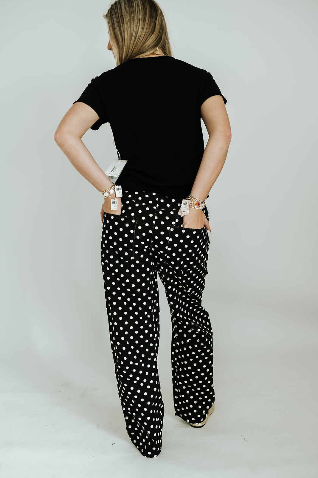 Black Vanya Tee