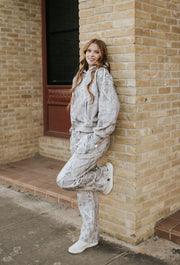 Grey Camo Mid Rise Wide Leg Sweatpants IP5920