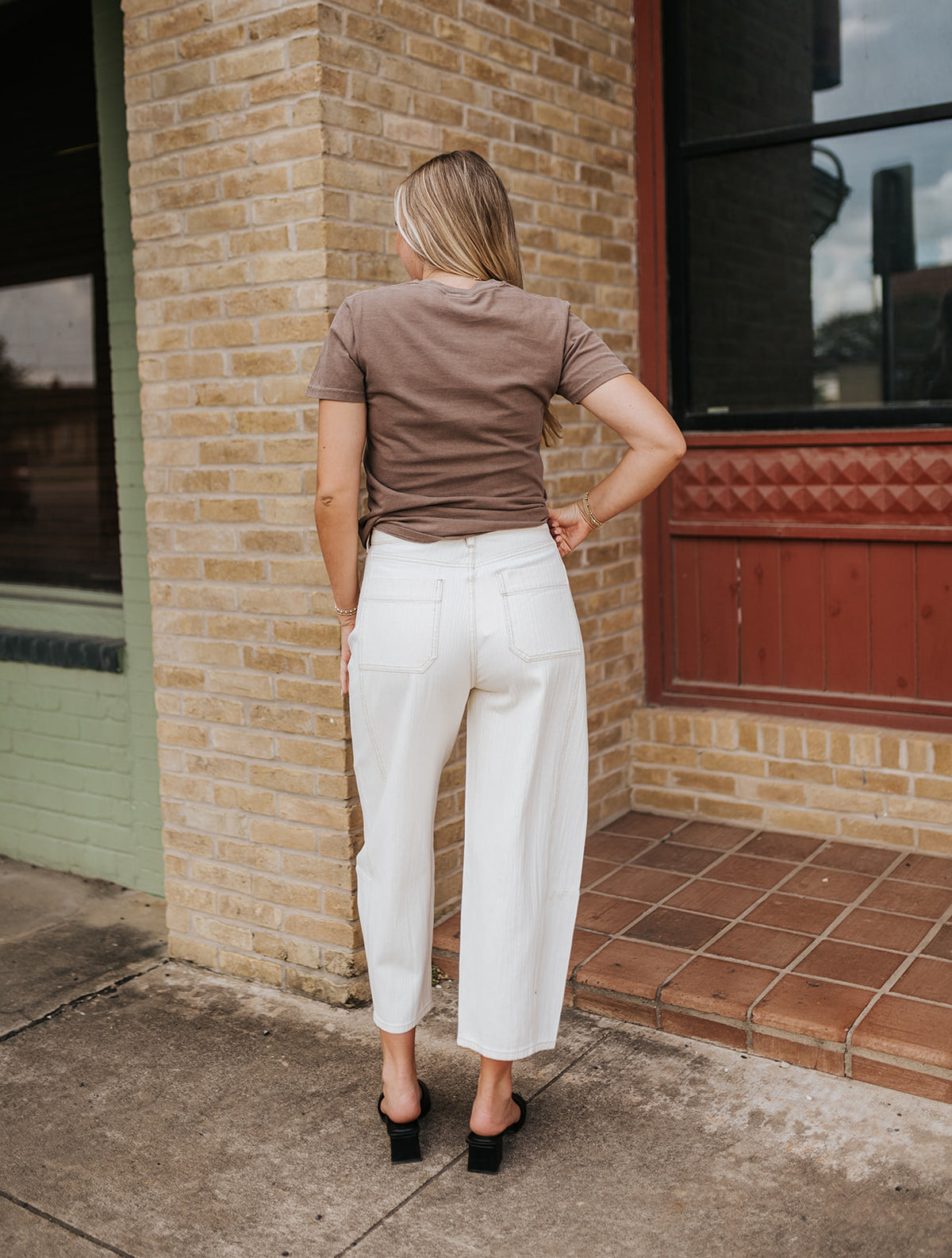 Beige Textured Fabric Barrel Pants P6679