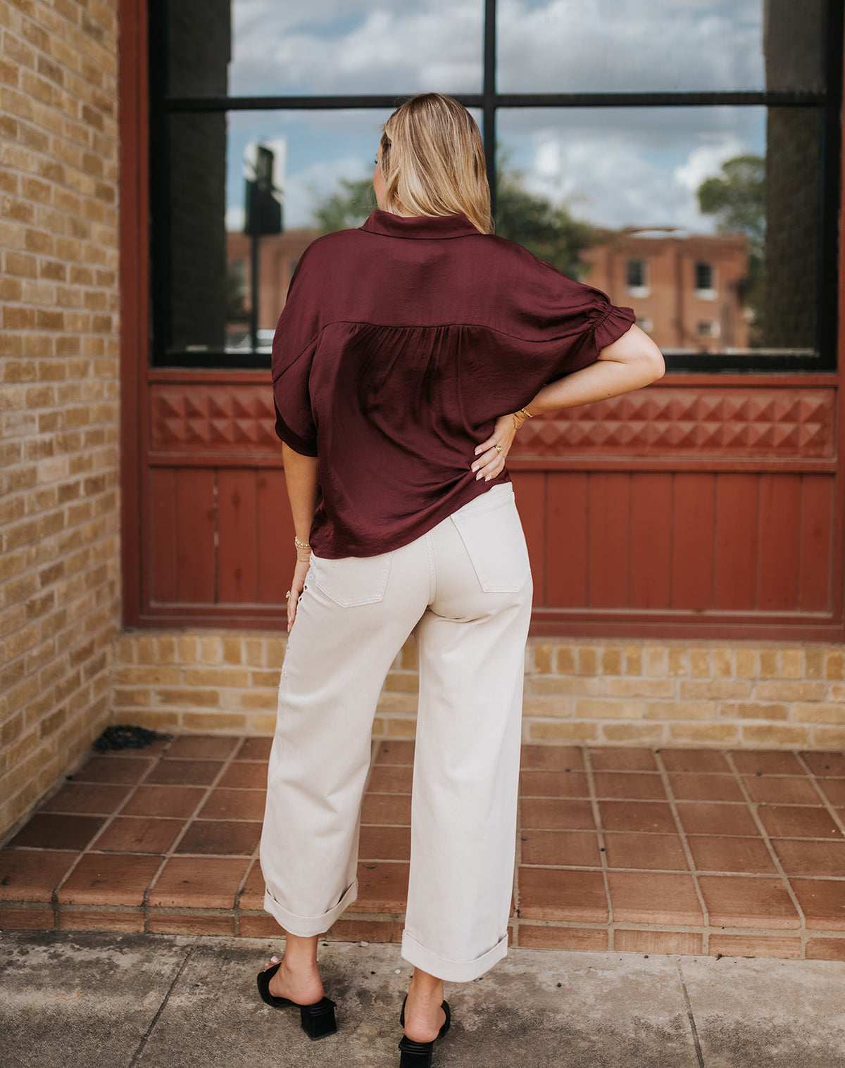 The Show Off High Rise Bowed Soapstone Pants DP263153S