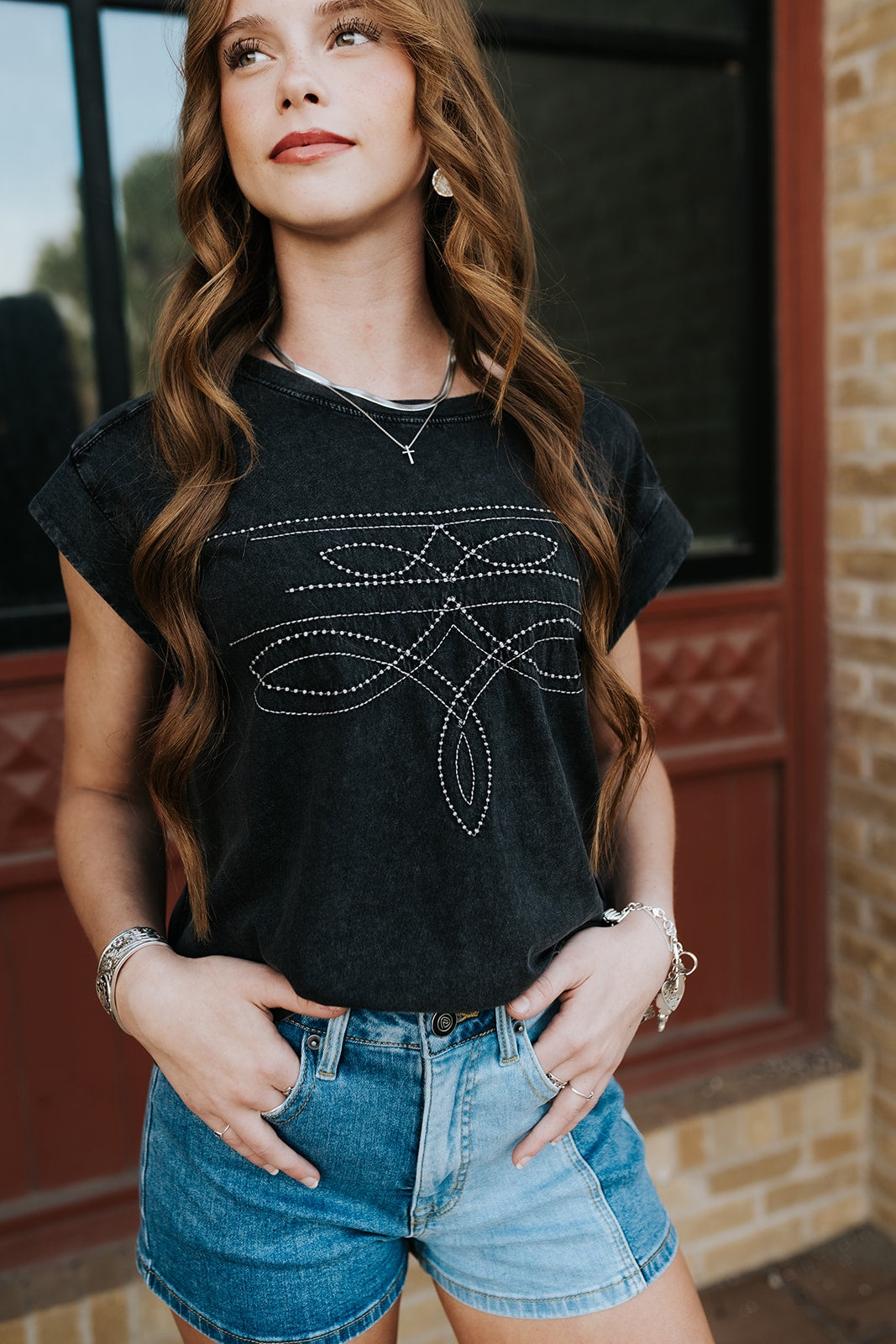 Rock & Roll Women's Black Boot Stitch Jersey Tee LW21T08439