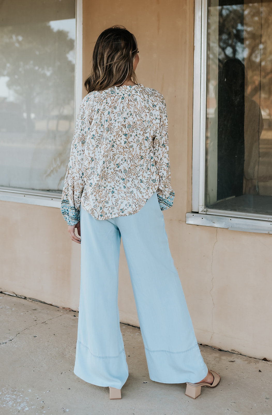 Blue Whimsy Print Flowy Long Sleeve Top VSP11662