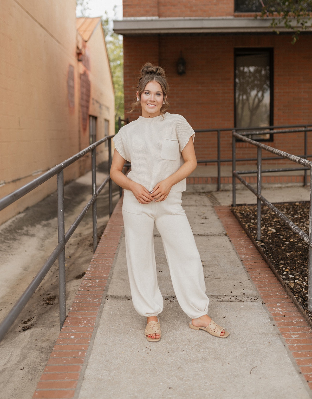 Pleated Knit Jogger Pants SW2418