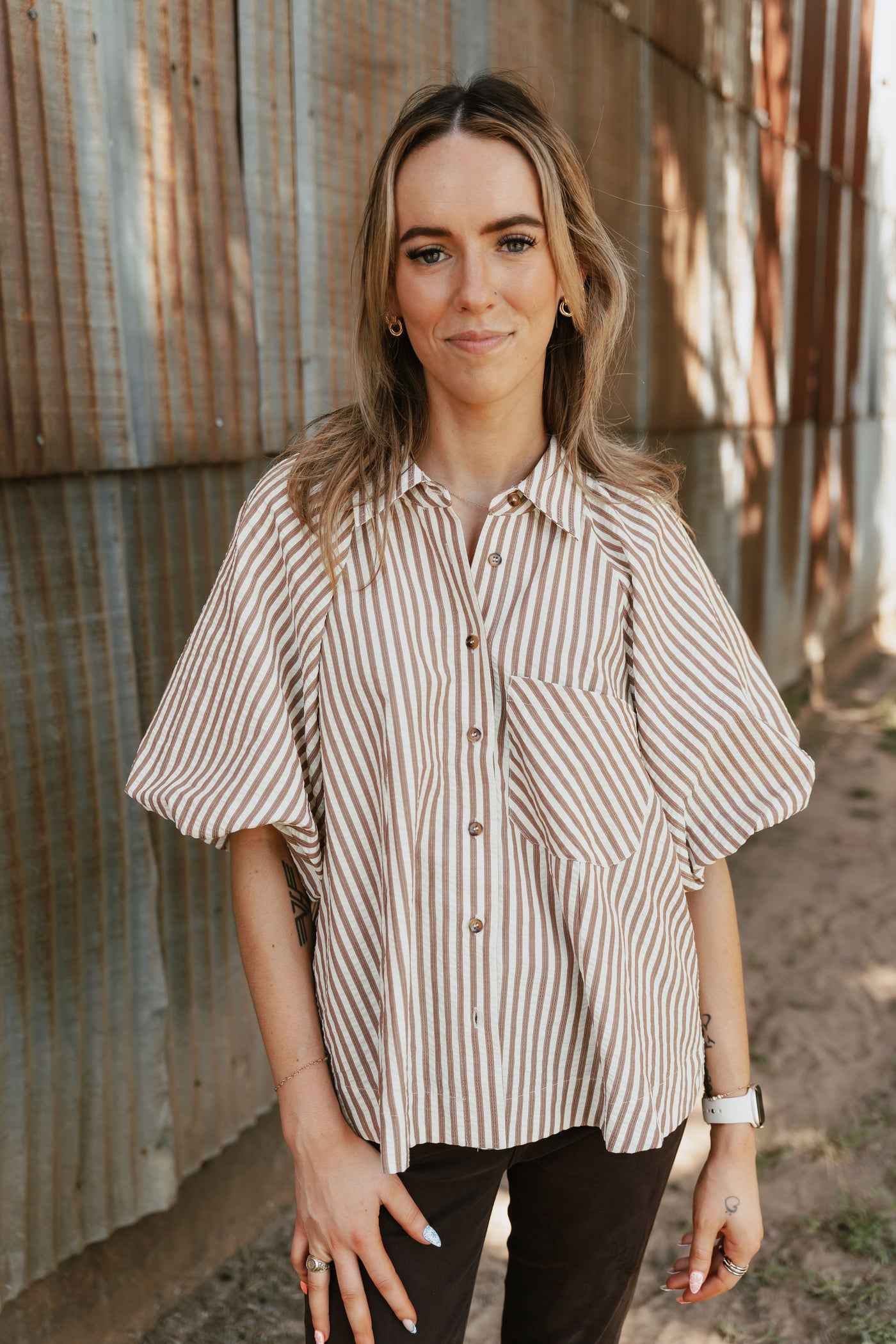 Pecan Striped Bubble Sleeve Button Down Top MTP3329