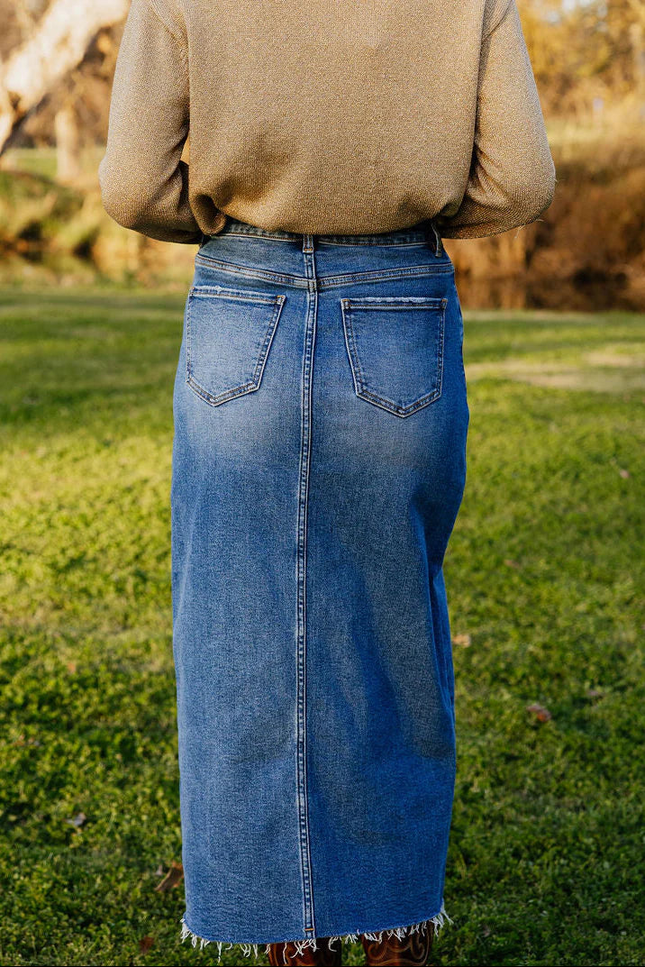 Garden Gate Cowgirl Skirt QRF015
