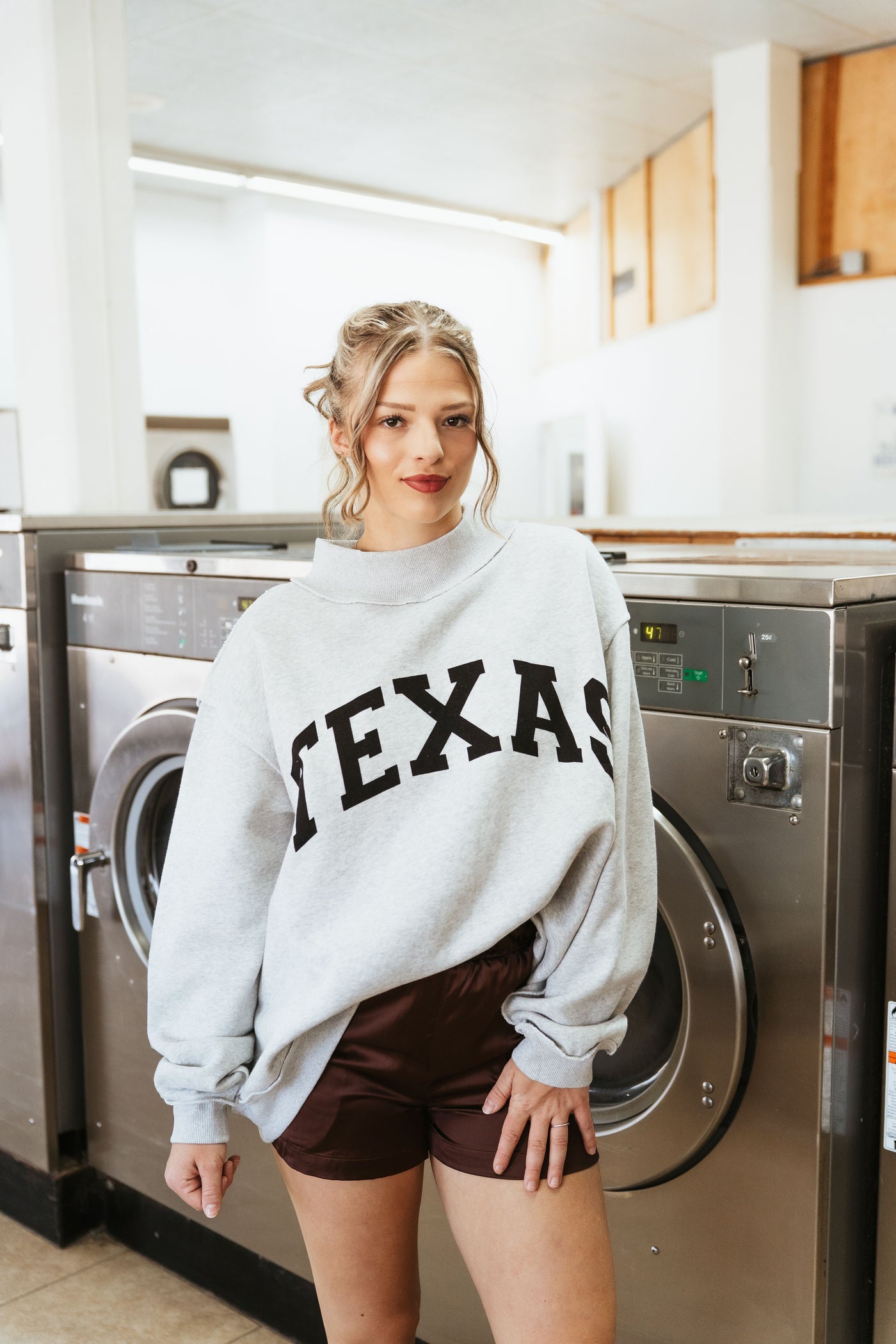 Texas Mock Neck Reversible Sweatshirt IT2594