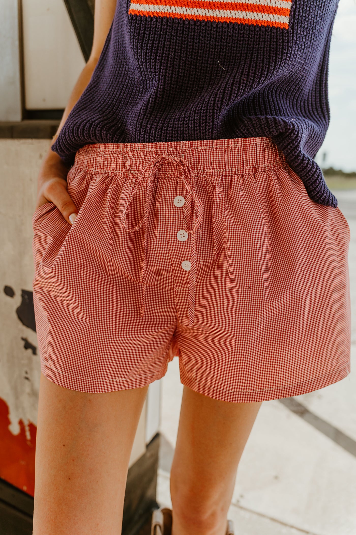 Red Waist Tie Check Shorts SP9949
