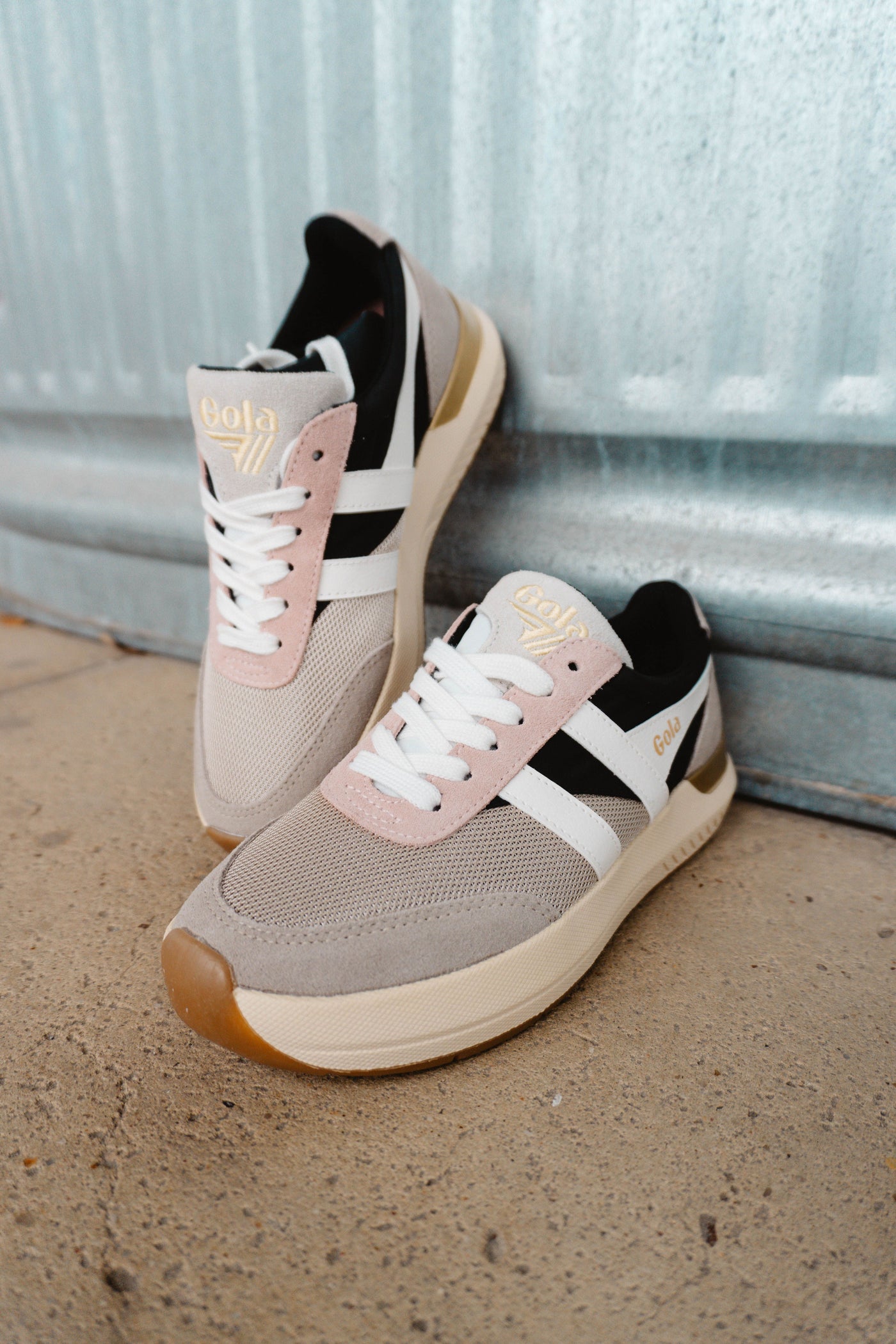 Gola Classics Women's Raven Sneakers - Wheat/Black/Feather Grey